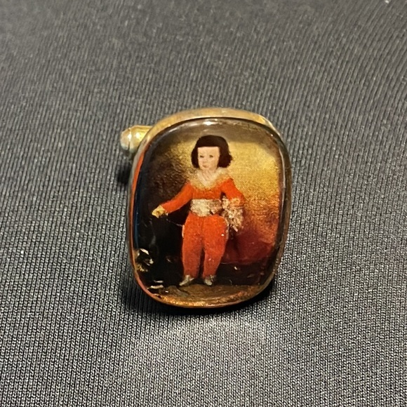 Vintage cuff links Goya image of Manuel Osiris Austria gold tone set of two - Picture 2 of 9